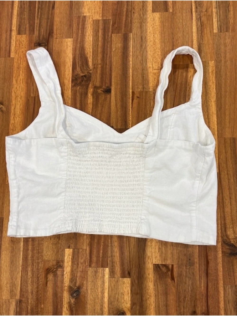 Women’s White Cropped Tie-Front Tank Top - Picture 3 of 6